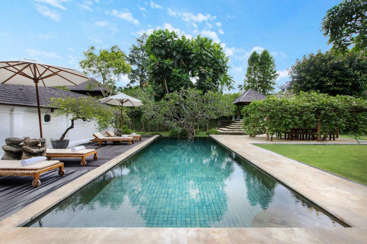 Villa Wantilan Putih Sanur  Luaran gambar