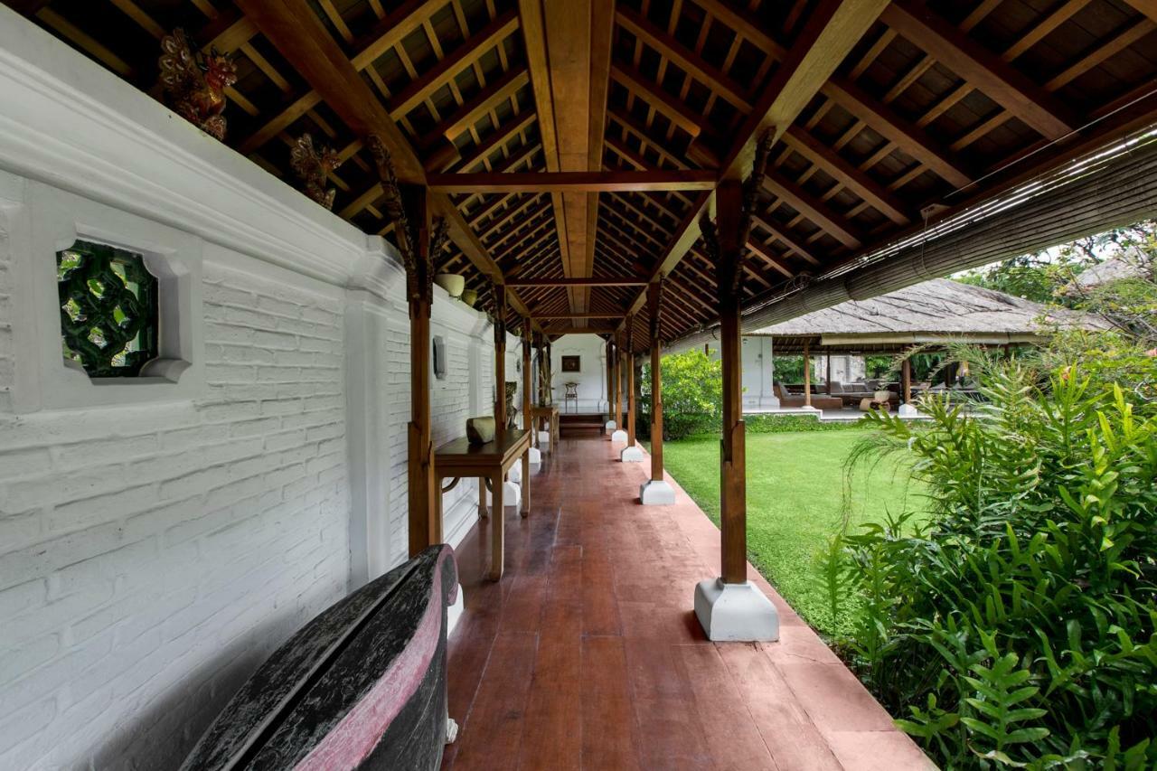 Villa Wantilan Putih Sanur  Luaran gambar