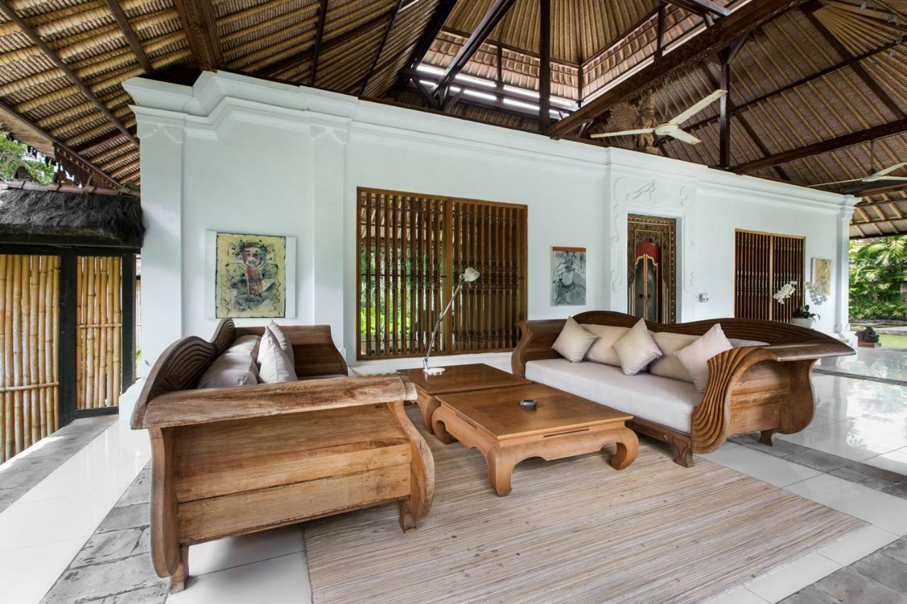 Villa Wantilan Putih Sanur  Luaran gambar