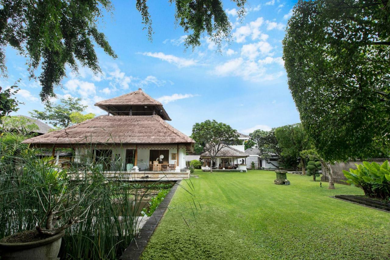 Villa Wantilan Putih Sanur  Luaran gambar